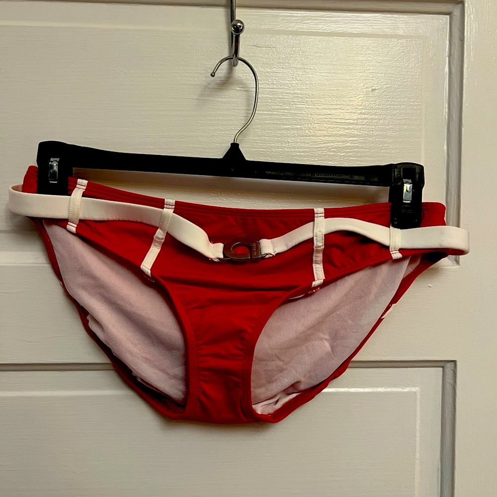 Belted hipster style bikini bottom